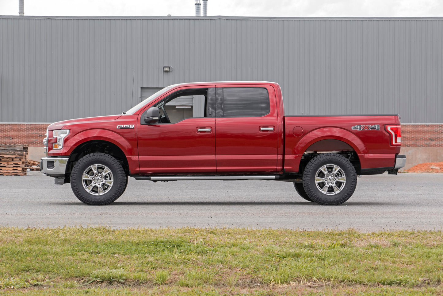 Kit Suspensión Ford F150 (21-26) - Rough Country N3/V2
