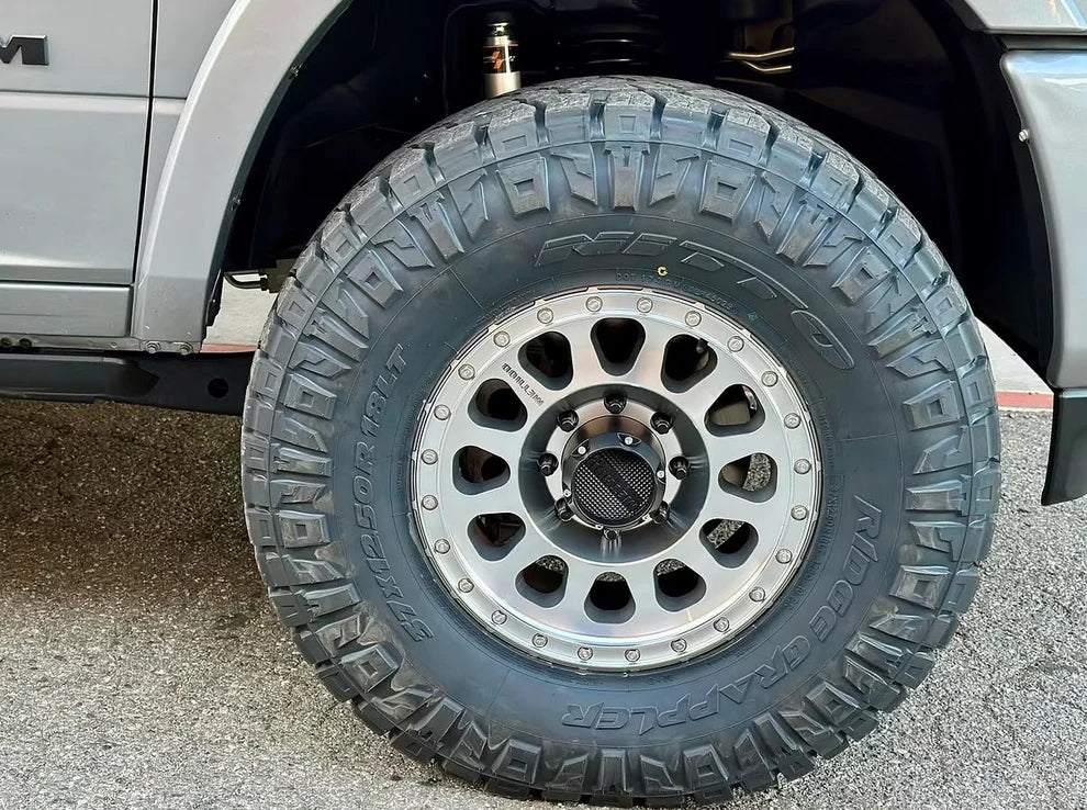 4 Llantas Method MR315 Machined (17x9 8x165)