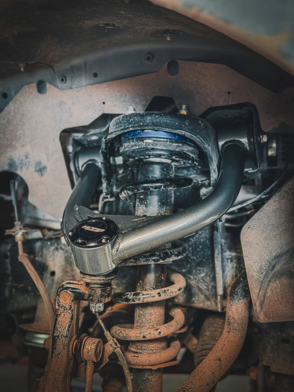 Bandejas Superiores Mazda New BT50 (+2022) - MOAB