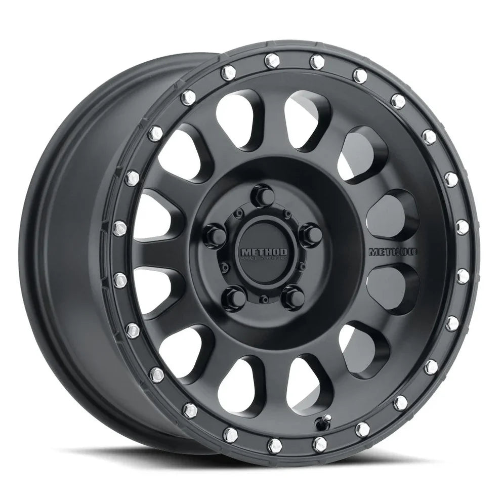 4 Llantas Method MR315 Matte Black (17x8.5 5x150)