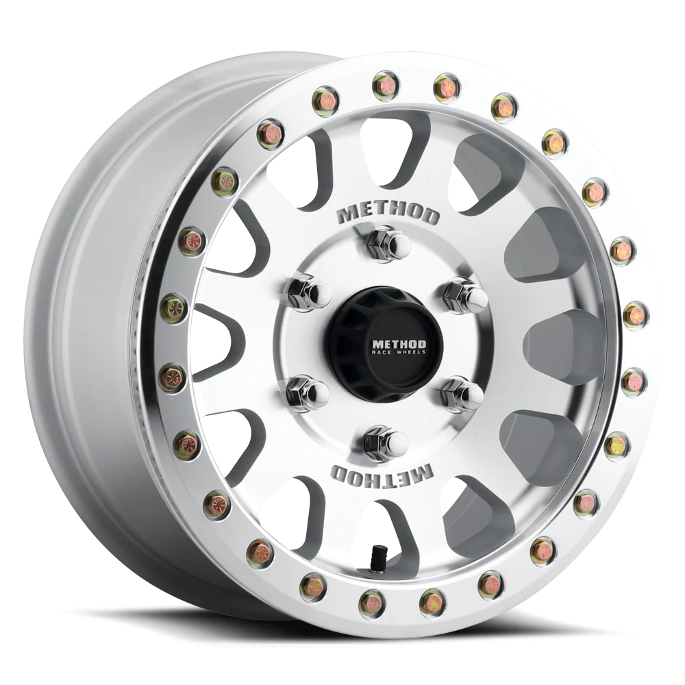 4 Llantas Method MR401 Beadlock Machined (15x7 6x139.7)