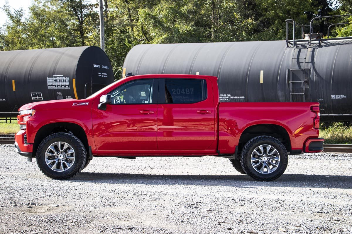 Kit de Suspensión 3.5" + Bandejas Superiores Chevrolet Silverado (19-24) - Rough Country